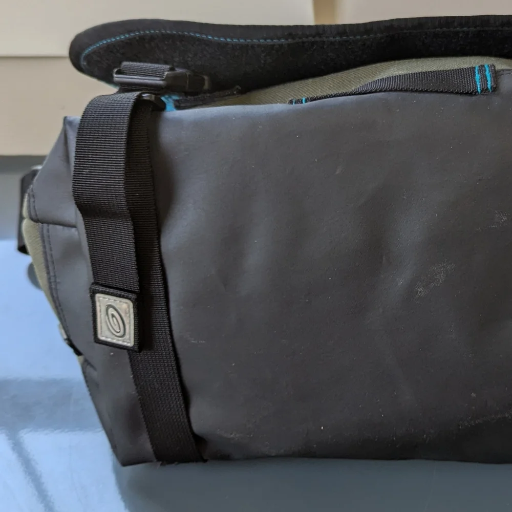 Timbuk2 Stork Messenger Diaper Bag Green Coated Canvas‎